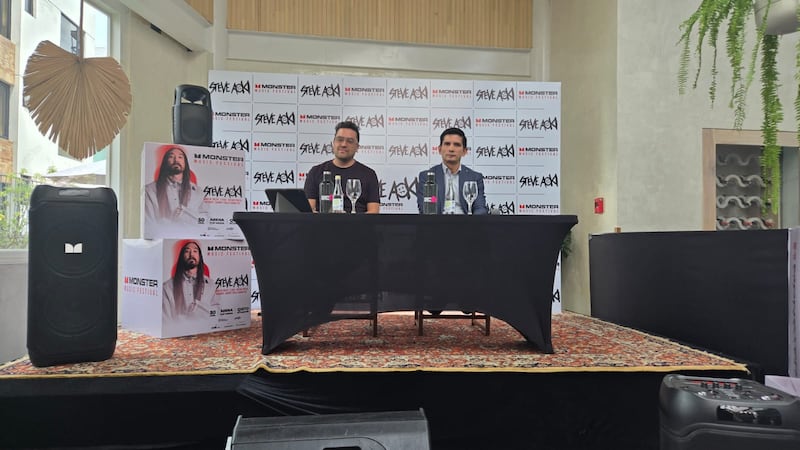 Juan Sebastián Neira, Gerente General Radio Hit, Andrés Tapia Ortiz, Director Monster Music Ecuador, Festival Monster Music