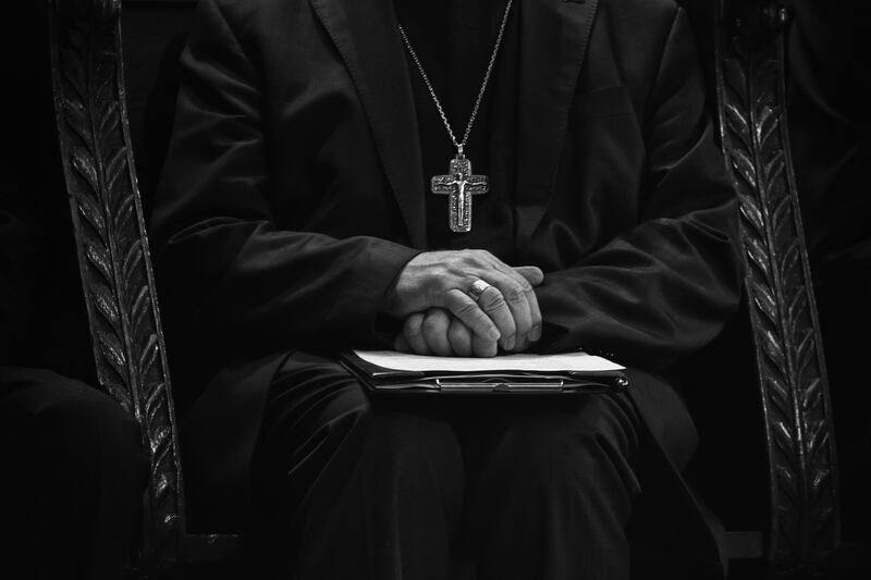 Sacerdote