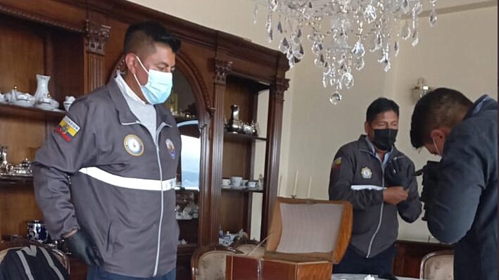 Allanamiento en la casa de Lenín Moreno  por investigación de bienes que habrían desaparecido de Carondelet