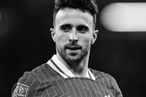 ¡Momento emotivo! Cancelo y Rúben Neves se quiebran en el minuto de silencio por Diogo Jota y André Silva