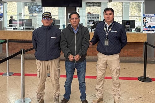 Reimberg advierte que “nadie quedará impune” tras llegada a Ecuador de exconcejal prófugo