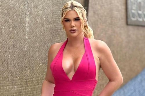 Carolina Jaume explotó contra una persona por echarle espuma de Carnaval en Misahuallí