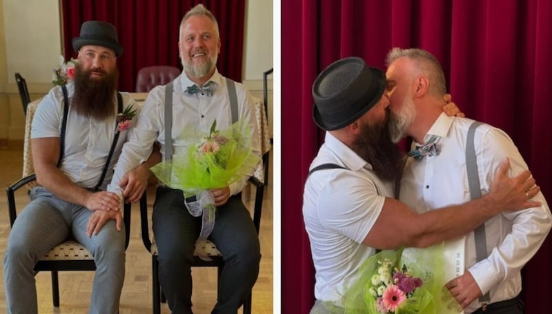 Se divorció de su muñeca inflable luego de una “pelea” y se casó con su nuevo amor