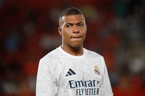 ¿A Kylian Mbappé le queda grande la camiseta del Real Madrid?