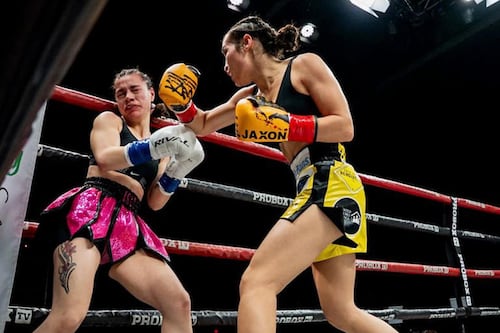 Video: boxeadora Isis Sio despierta del coma tras brutal nocaut