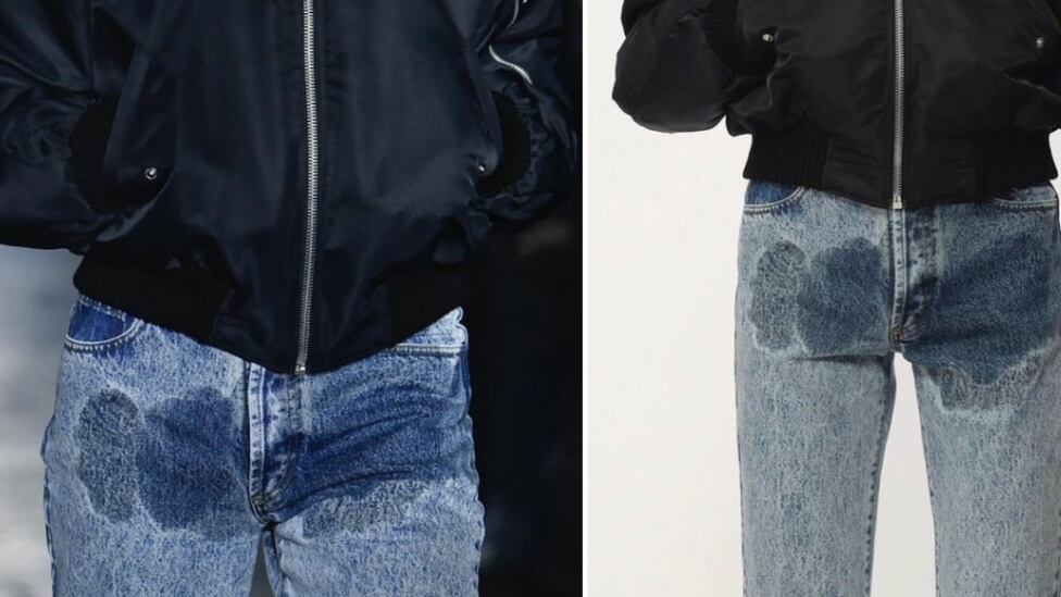 Jeans simulan estar orinados