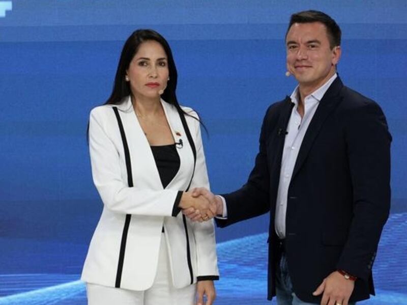 Luisa González y Daniel Noboa.