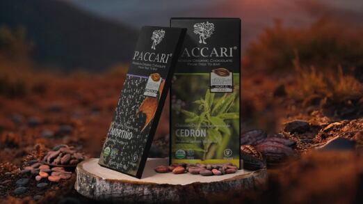 Paccari firma acuerdo con el FC Barcelona.