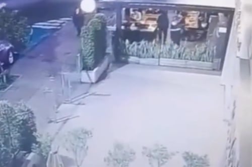 Violento robo en la República de El Salvador, norte de Quito