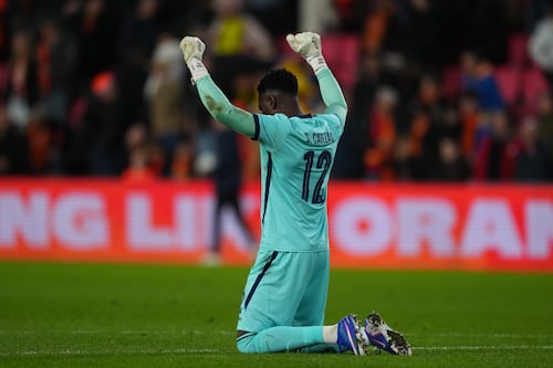 El emotivo debut de David Cabezas: lágrimas, resiliencia y el abrazo que conmovió a Ecuador