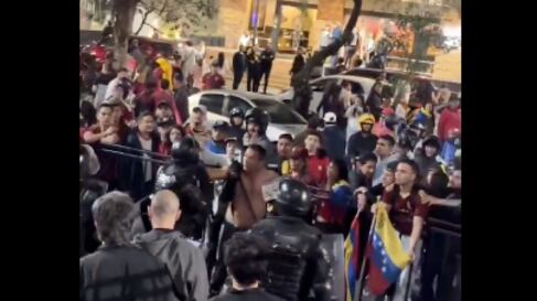 Fanáticos venezolanos provocaron disturbios en vísperas al partido con Ecuador.