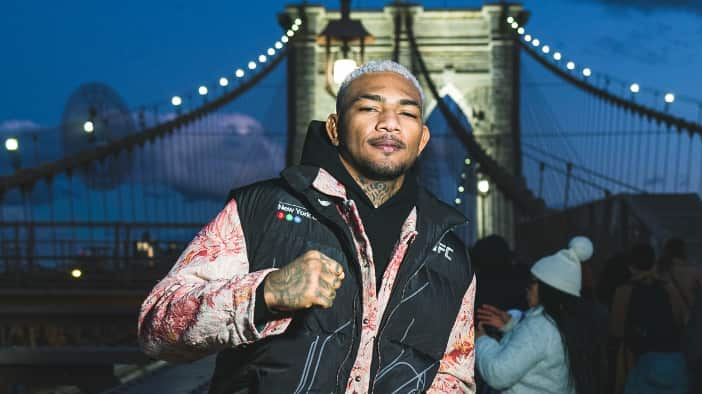 Michael Morales lanza provocación a Islam Makhachev.