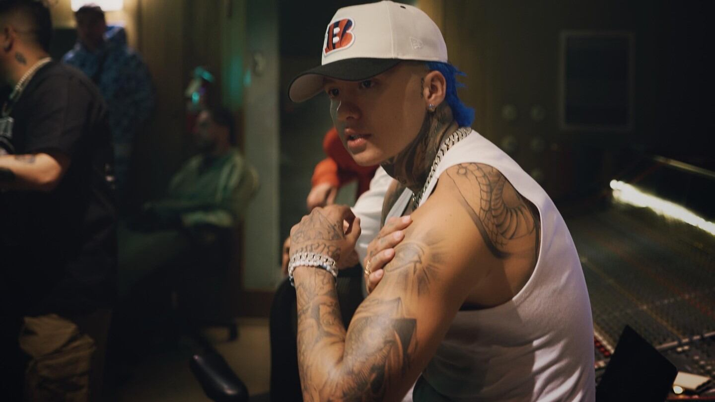 El cantante Blessd, quien forma parte de la canción ‘+57’, rompió el silencio ante los señalamientos que ha recibido el tema.