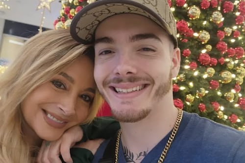 Asaltan a mano armada a Marián Sabaté y su hijo en el norte de Guayaquil