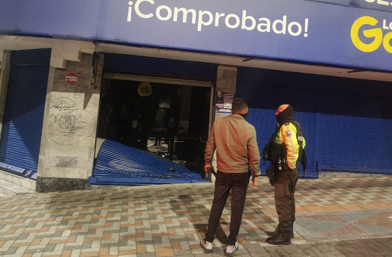 Revelan videos del momento en que delincuente fue abatido en La Michelena, al sur de Quito