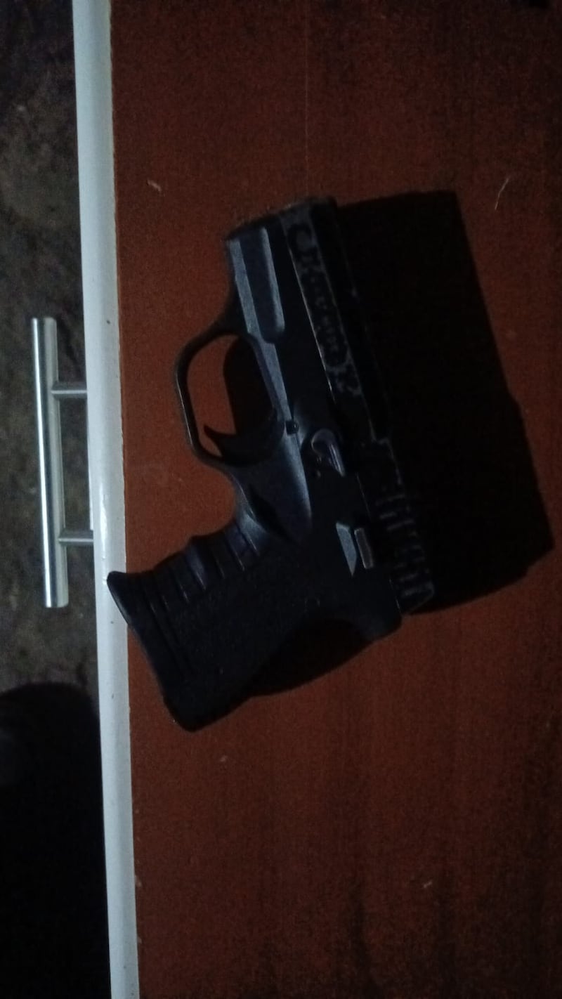 Desarticulan red que fabricaba tintas falsificadas de marcas reconocidas en Quito