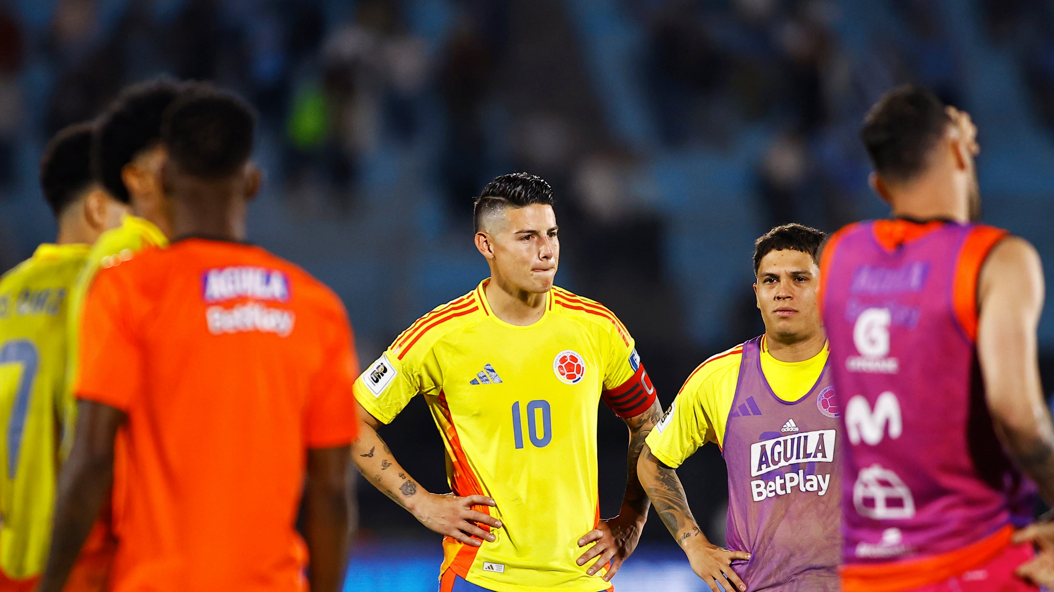 Néstor Lorenzo dijo que James no estaba para jugar, pero lo metió porque él se lo pidió