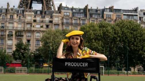 Sí una serie ha despertado más de un suspiro es ‘Emily in Paris’, y con ella mucho dinero para su protagonista Lily Collins.