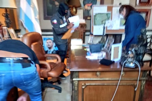 Agentes de Fiscalía allanan el Municipio de Guayaquil