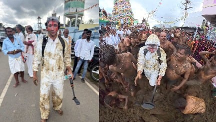 Tyler Oliveira terminó cubierto de estiércol durante el festival Gorehabba en India.