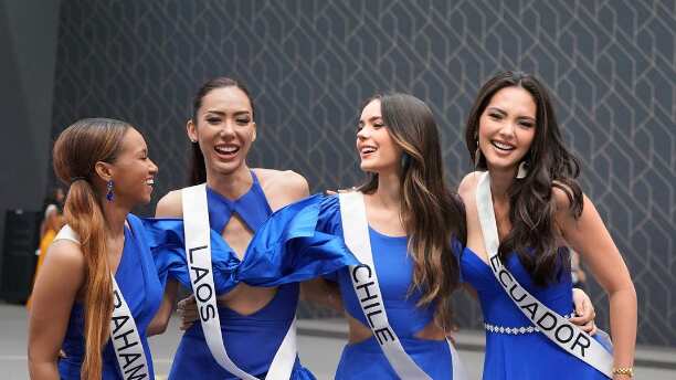 Candidatas al Miss Universo, junto con la representante de Ecuador