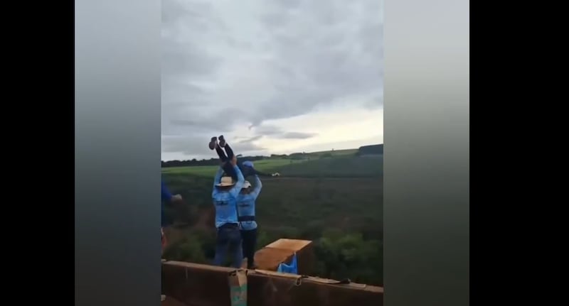El triste mensaje que publicó la joven antes de ser lanzada al vacío en Brasil