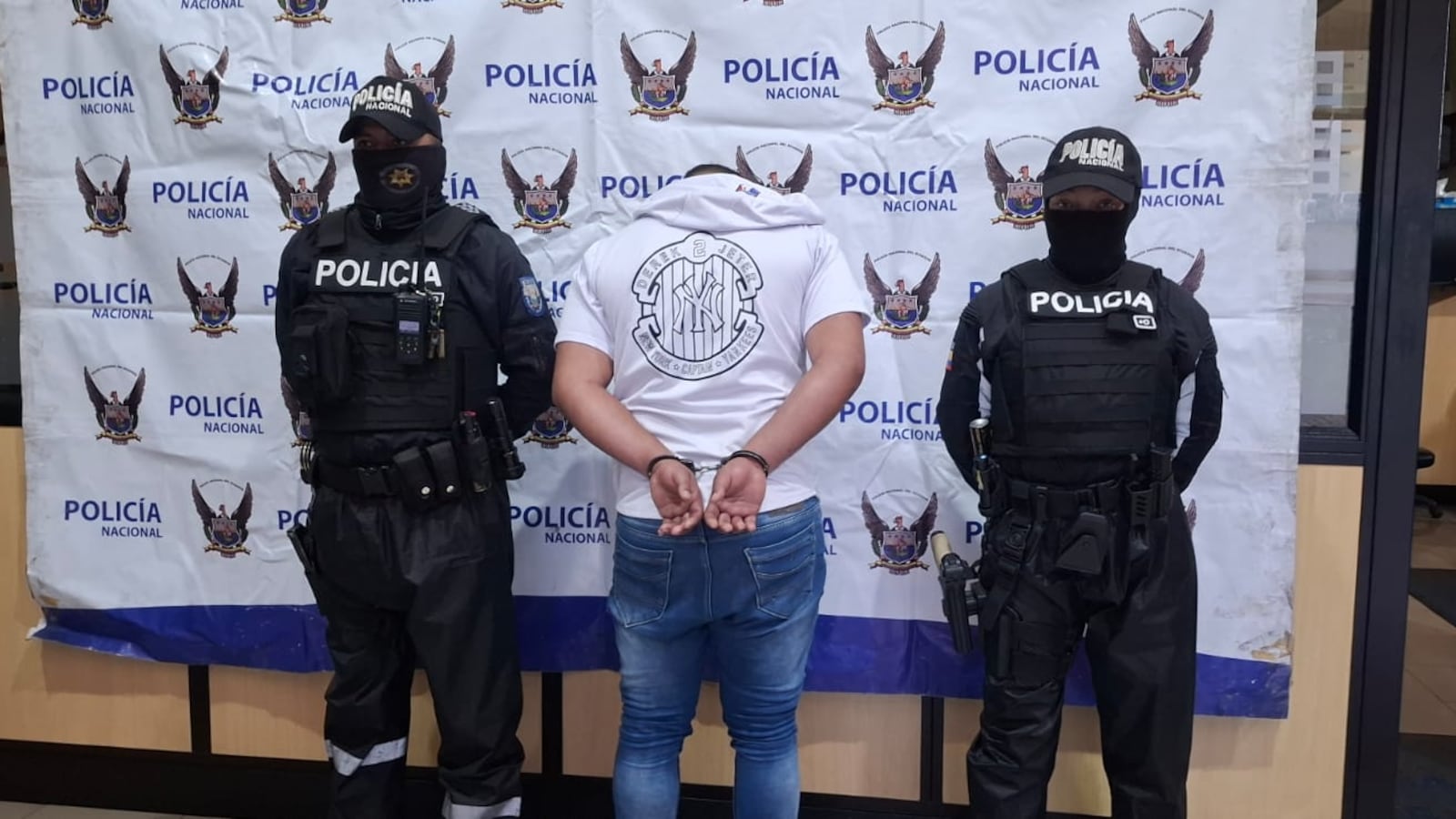 Recuperan dos motocicletas robadas en Quito; una con persona detenida. Imagen: Policía Nacional