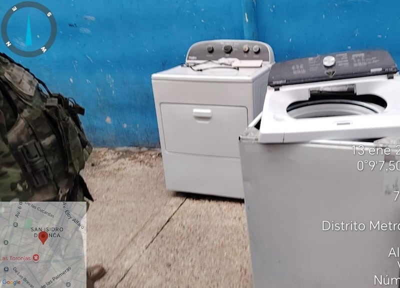 Hallan minisuite amoblada en una celda durante operativo militar en la cárcel de El Inca, en Quito. Foto: Fuerzas Armadas