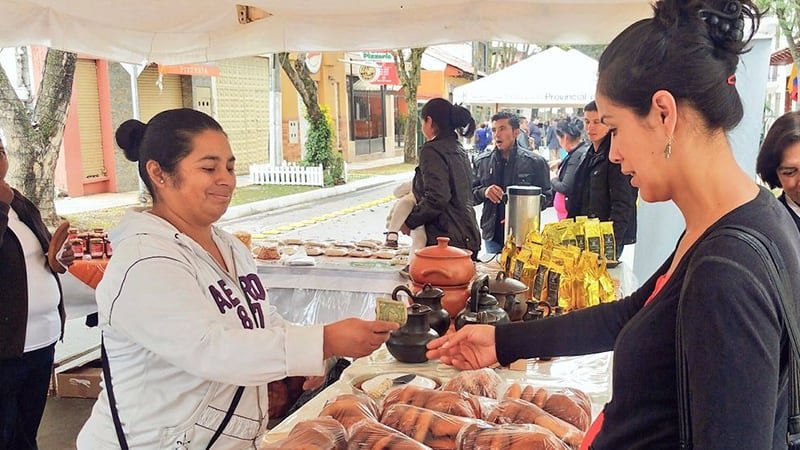 Feria de emprendimientos, “Loja Tradiciones”