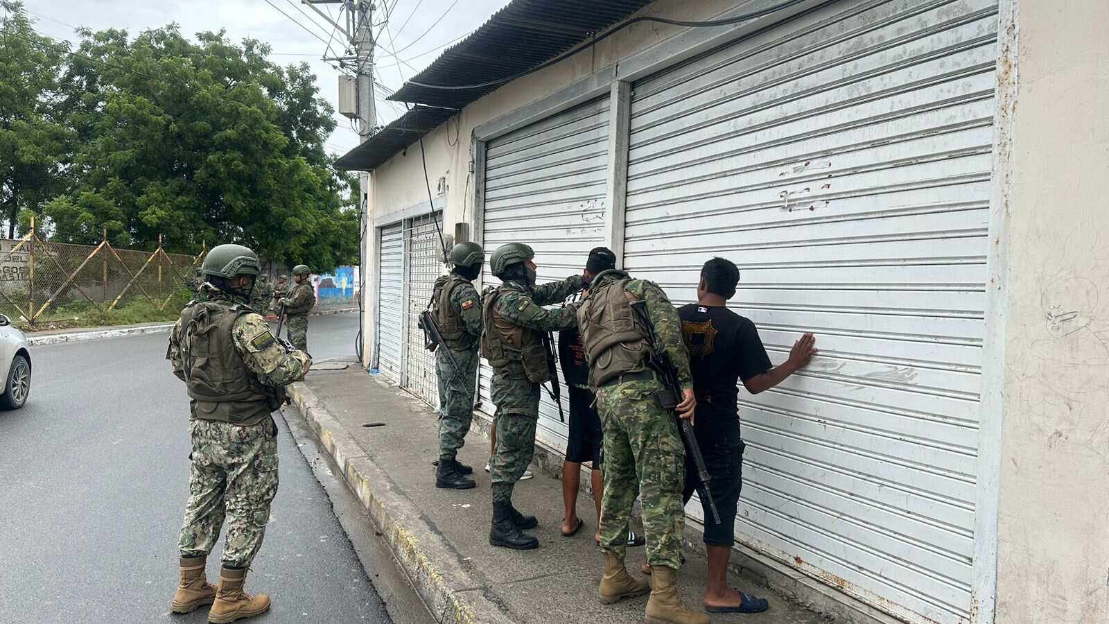 Declaran a bandas criminales como terroristas en Ecuador