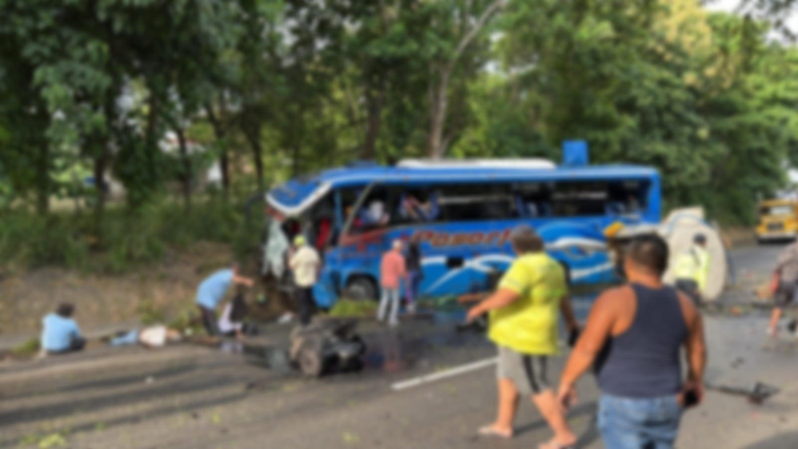 Accidente en vía a la Costa en Guayaquil