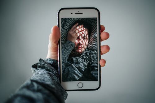 Usuarios de iPhone ya no podrán tener sexting