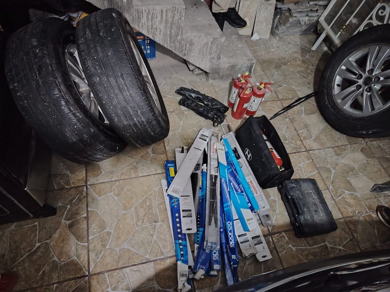 Quito: Desarticulan célula de ‘Los Lobos’ que maniataba a sus víctimas para robar vehículos. Foto: Policía Nacional