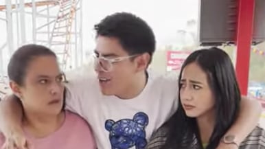 Broma de Kike Jav a su mamá y pareja