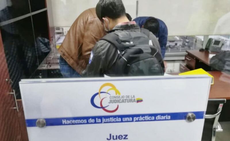 Fiscalía obtiene sentencia de 3 años contra exjueza María Belén D.