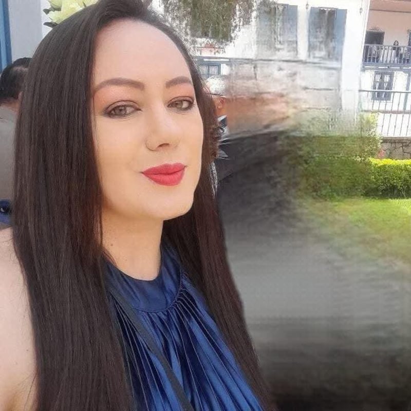 María Fernanda López Rodríguez, modelo de 42 años originaria de Cuenca, fue encontrada muerta en su departamento en Quito