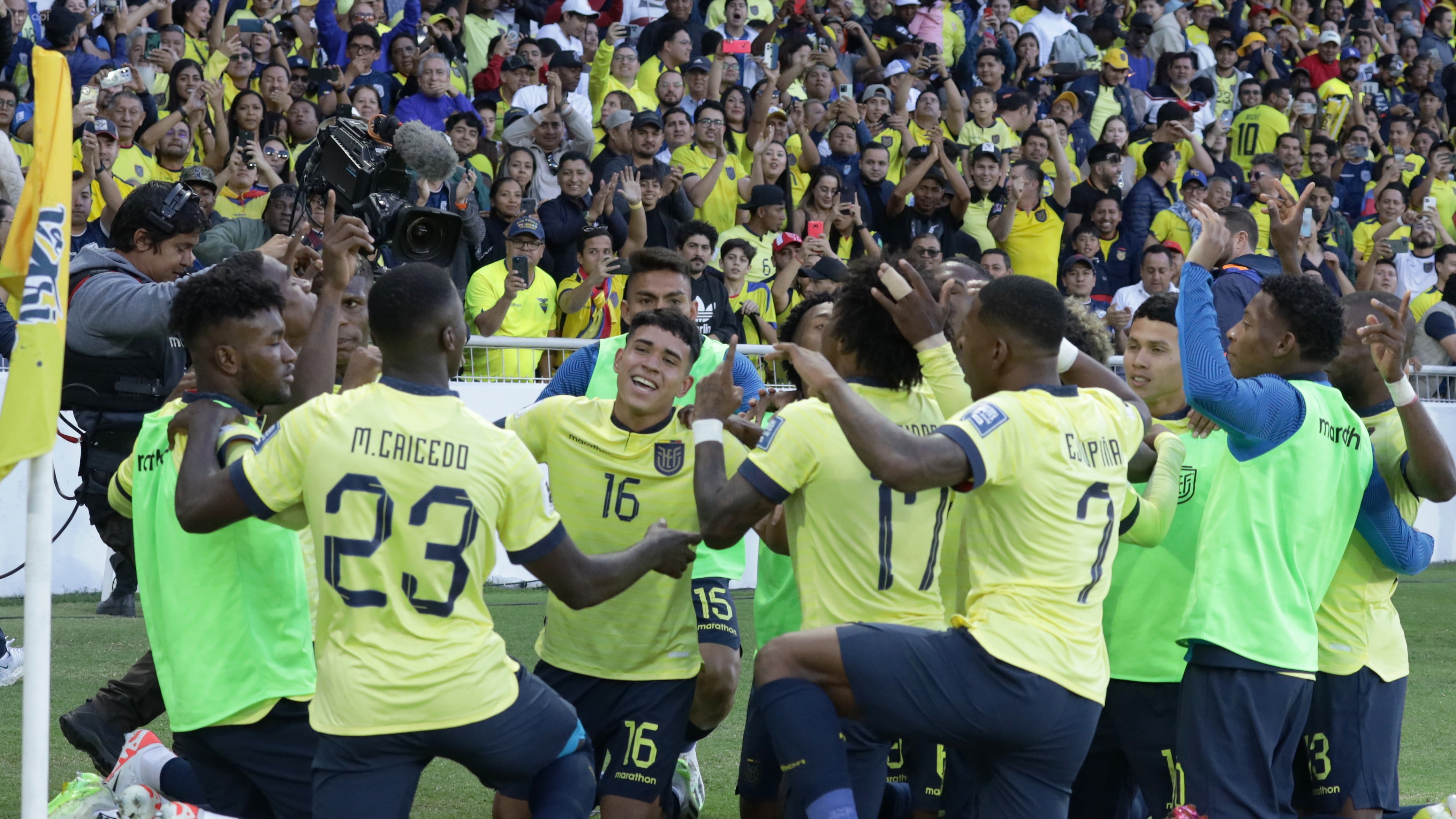 ELIMINATORIAS-ECUADOR-URUGUAY