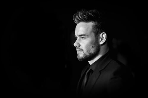 Diario británico difundió supuestas fotos de Liam Payne antes de morir y pone en duda la caída en el hotel