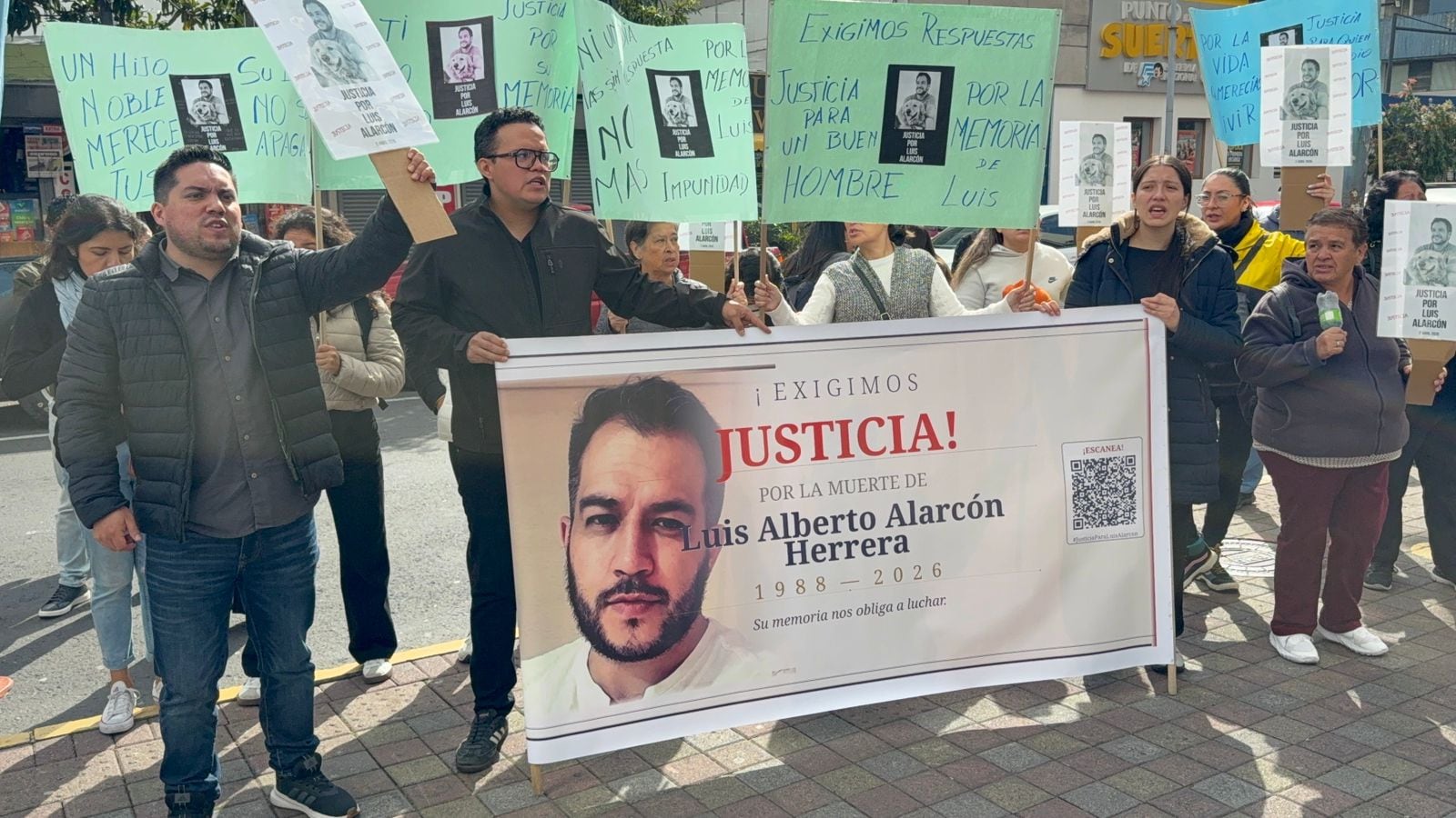Familia de Luis Alarcón pide justicia