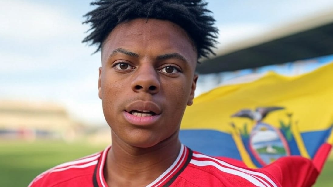 IShowSpeed creado con IA con la bandera de Ecuador de fondo