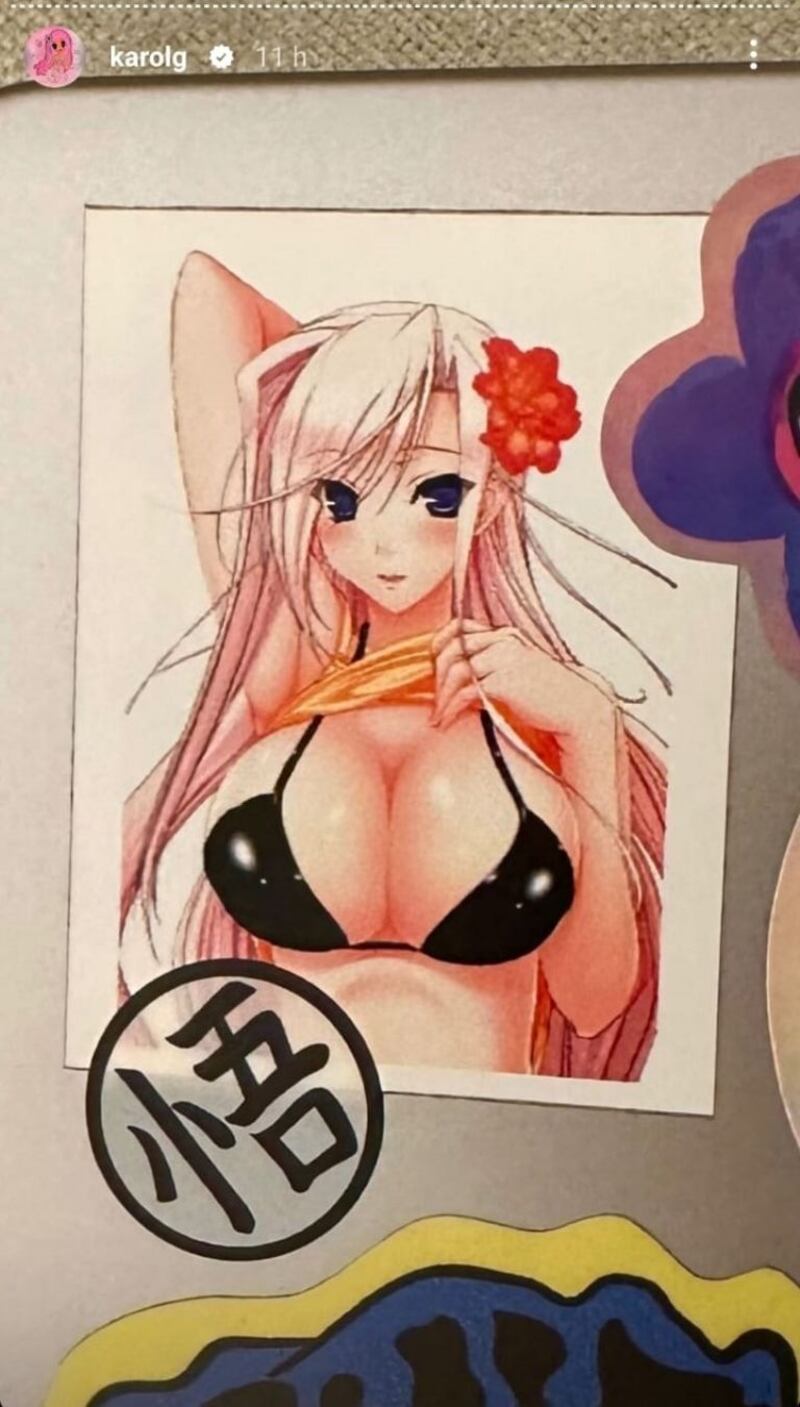 Karol G como personaje de animé