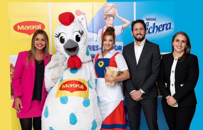 Susana De Freitas, Vicepresidente de Comunicación Corporativa, Estrategia Digital & E-Commerce; Gallinita Maggi; La Lecherita, Jorge Peñaherrera, Vicepresidente de Culinarios, Ana Cristina Valencia, Vicepresidente de Lácteos de Nestlé Ecuador.