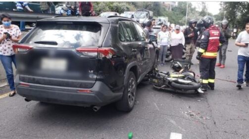 Accidente de tránsito en la Mariscal Sucre y Mariana de Jesús