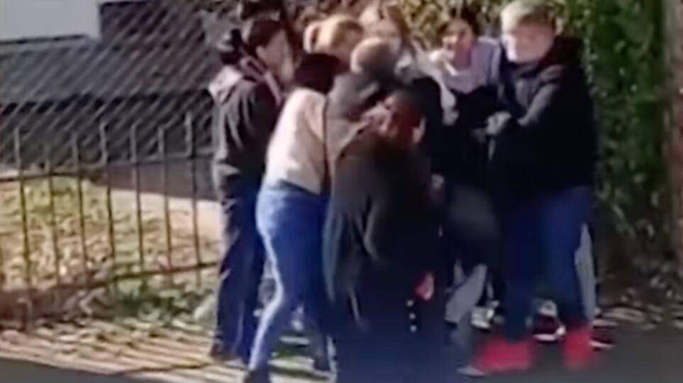 Pelea madres escuela