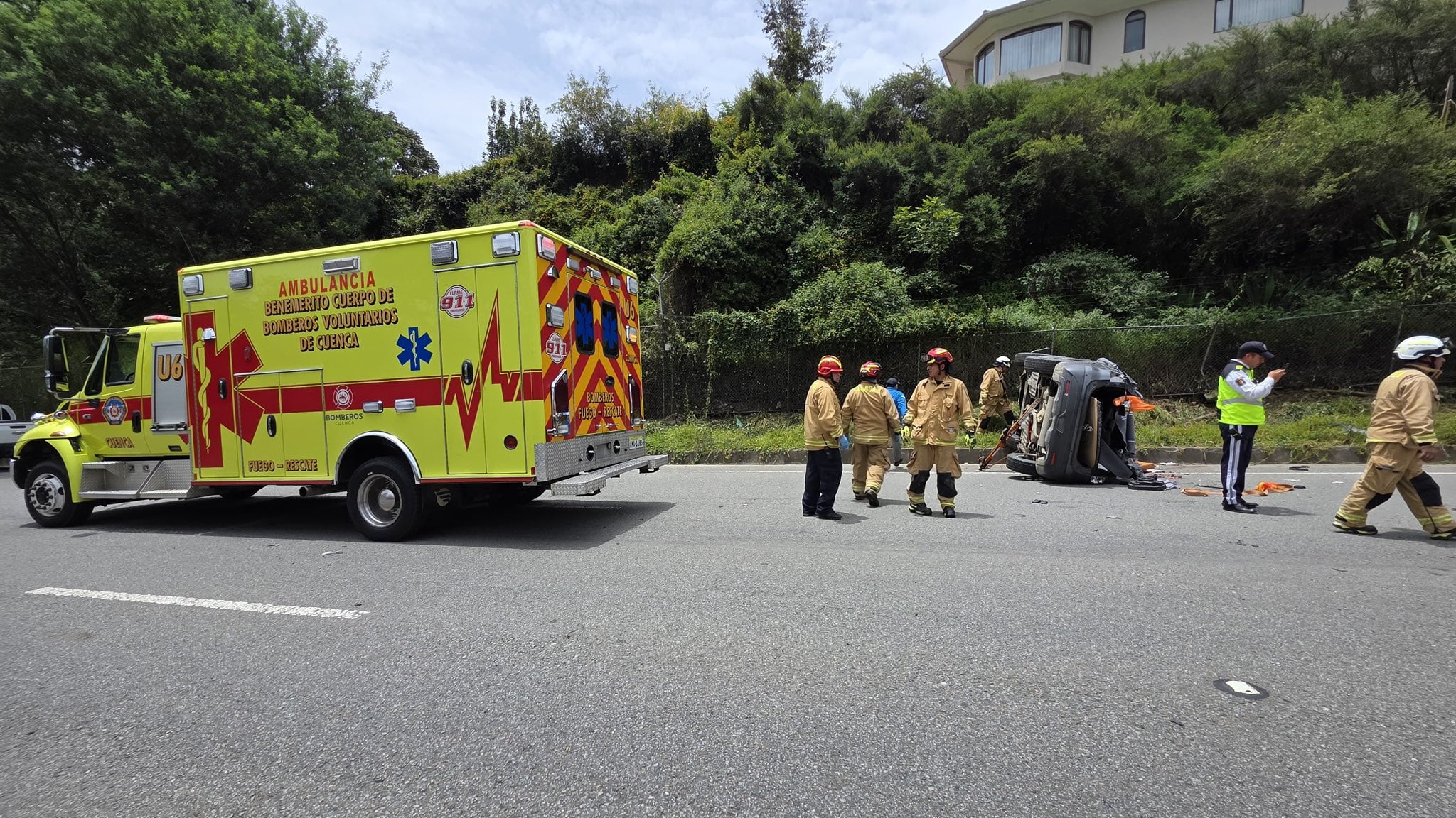 accidente en la vía Cuenca–Azogues