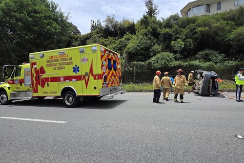 Tragedia en la Cuenca–Azogues: hombre muere tras fuerte choque