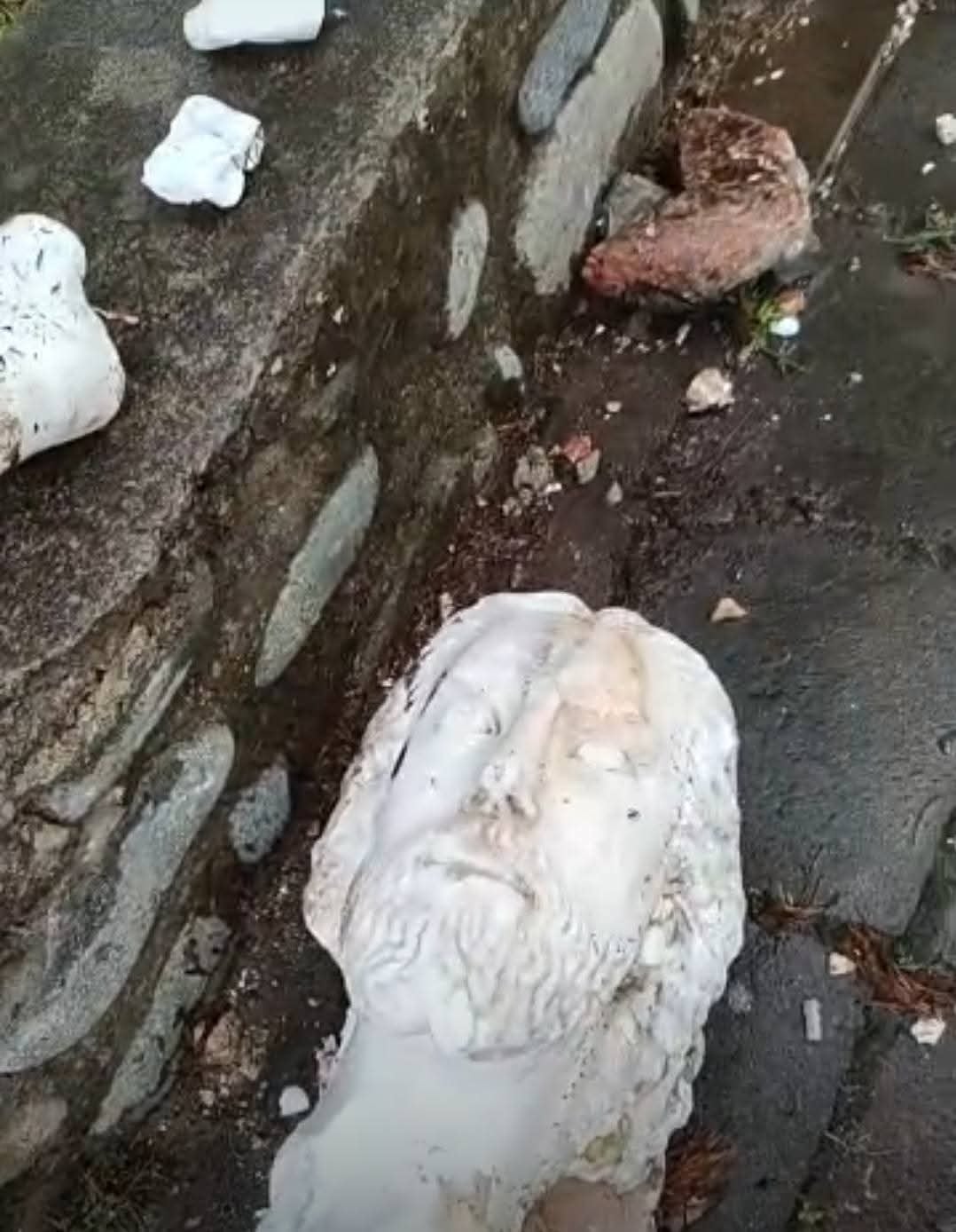 Tormenta eléctrica provoca daños en la emblemática escultura del Cristo Rey, ubicada en la colina de Cullca.