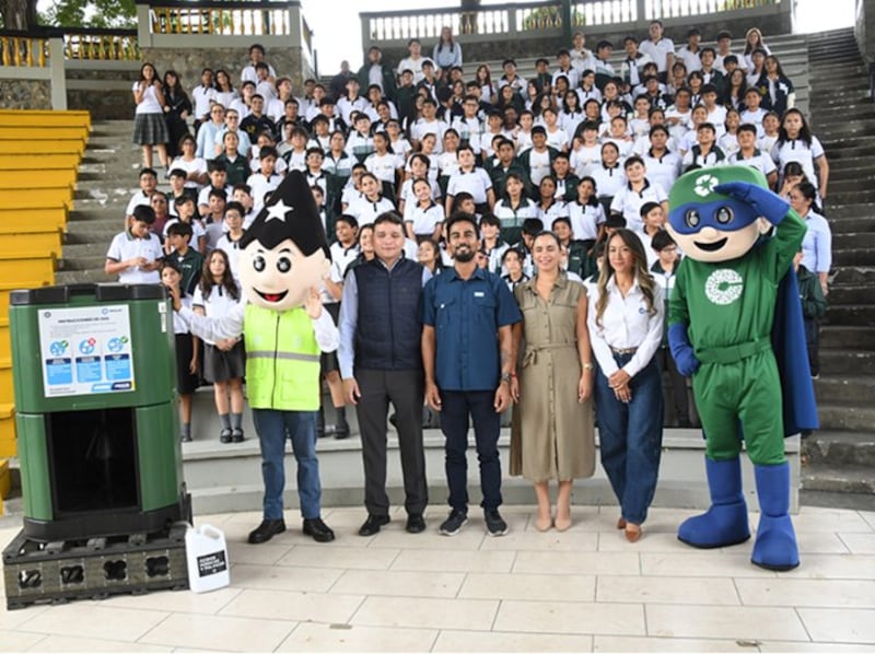 La campaña “Aquí se Composta” busca fomentar la educación ambiental y dar una segunda vida a restos de alimentos y poda.