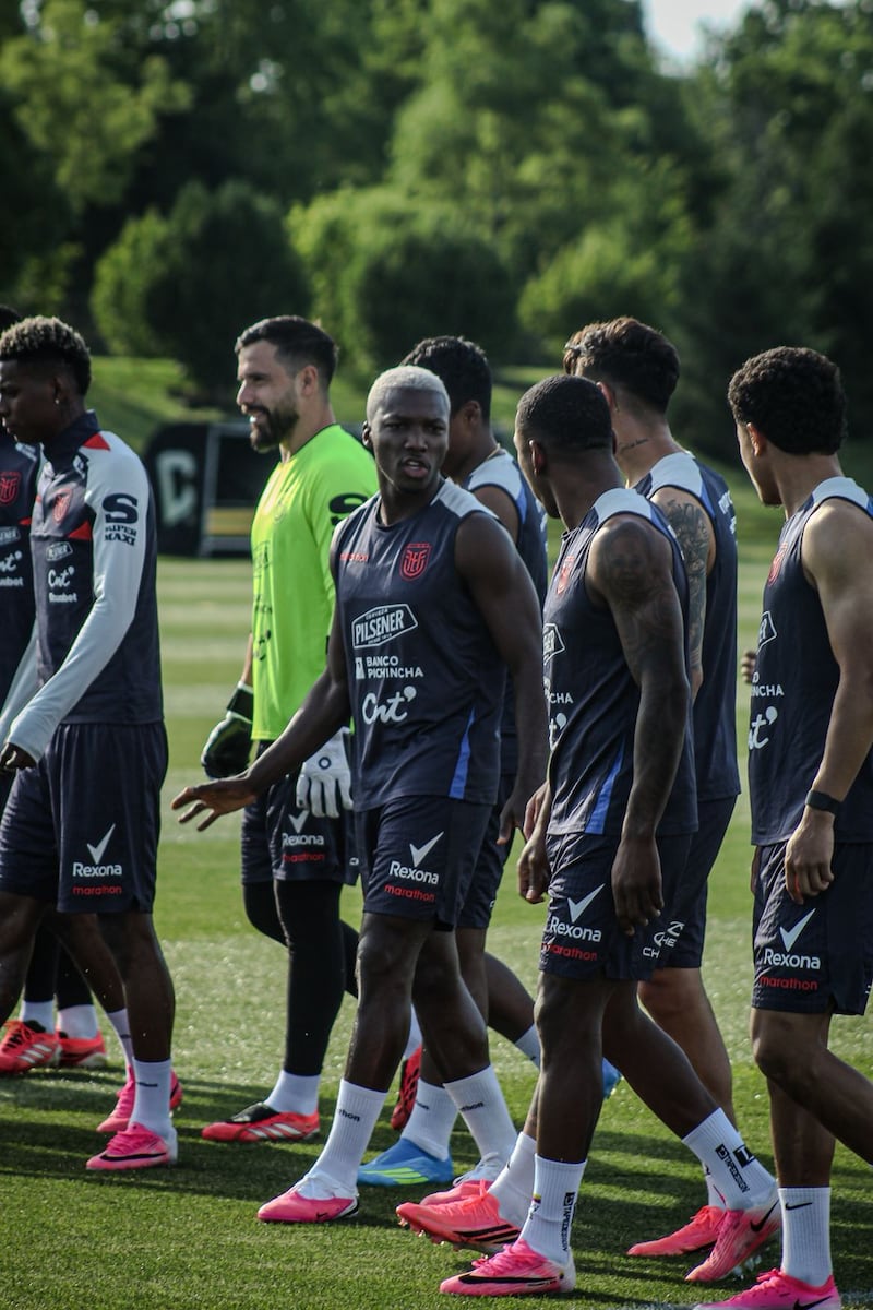 ¿Que guardan las risas de Moisés Caicedo, Piero Hincapié, Pervis Estupiñan y Willian Pacho?