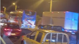 Situación en peaje de Machachi por toque de queda. de